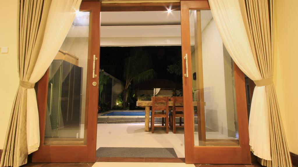 The Surya Kuta Villa Kültér fotó