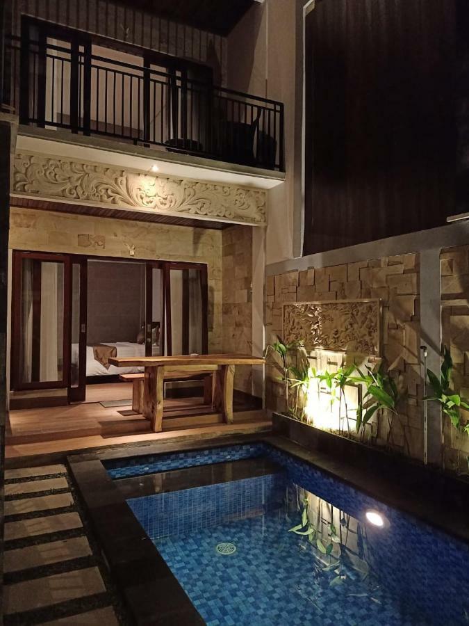 The Surya Kuta Villa Kültér fotó